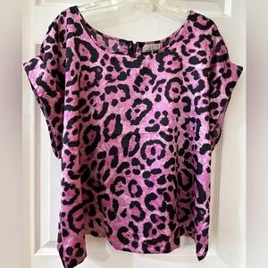 Care N Sport Women's 2X Short Sleeve Blouse Pink/Black Animal Print NWT